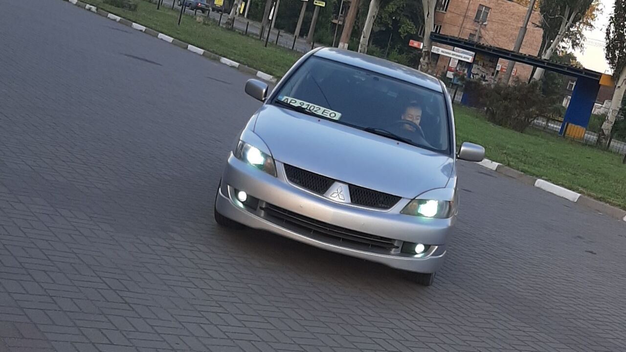 Mitsubishi Lancer IX image #2